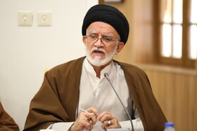 دبیر جامعه روحانیت شیراز: ایران با تکیه بر ملت و نیروهای مسلح مقتدر است