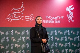 محیا دهقانی، بازیگر در فتوکال فیلم غوطه‌ور در روز اول چهل و چهارمین جشنواره فیلم فجر