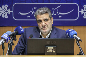 محمدجواد کولیوند، استاندار سمنان در نشست خبری با خبرنگاران