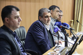 محمدجواد کولیوند، استاندار سمنان در نشست خبری با خبرنگاران