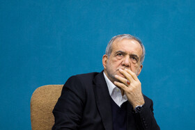 مسعود پزشکیان، رئیس جمهور در دیدار با اعضای ستاد گرامیداشت دهه فجر 