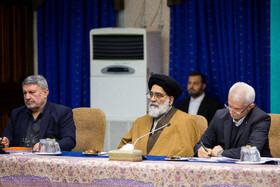 دیدار اعضای ستاد گرامیداشت دهه فجر با رئیس جمهور