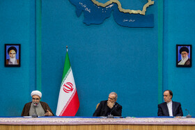 دیدار اعضای ستاد گرامیداشت دهه فجر با رئیس جمهور