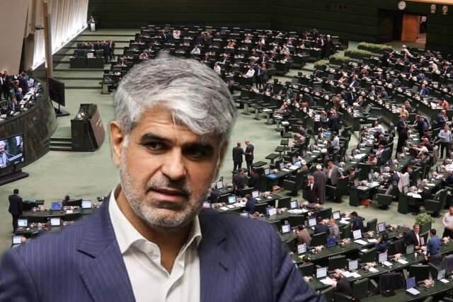 نماینده ایذه: عبور از بحران اقتصادی به همکاری دولت، مجلس و بخش خصوصی نیاز دارد