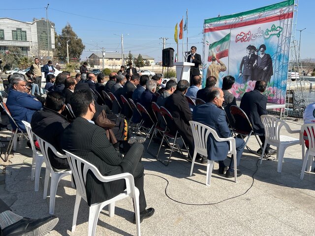 اهتزار پرچم افتخار بر فراز آسمانِ زاهدان