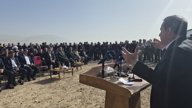 کلنگ‌زنی بیمارستان ۹۶ تختخوابی با حضور استاندار ایلام و معاون وزیر بهداشت ‌