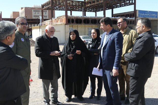 بیمارستان سینای زرند مجهز به پد بالگرد می‌شود