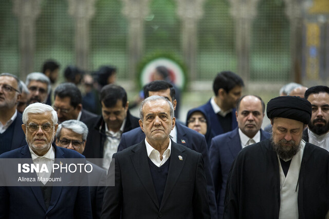 تجدید میثاق رئیس‌جمهوری با آرمان‌های امام راحل