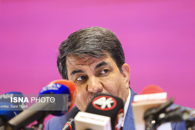 استاندار کرمان: مسائل اجتماعی را می‌توان با زبان تئاتر منتقل کرد