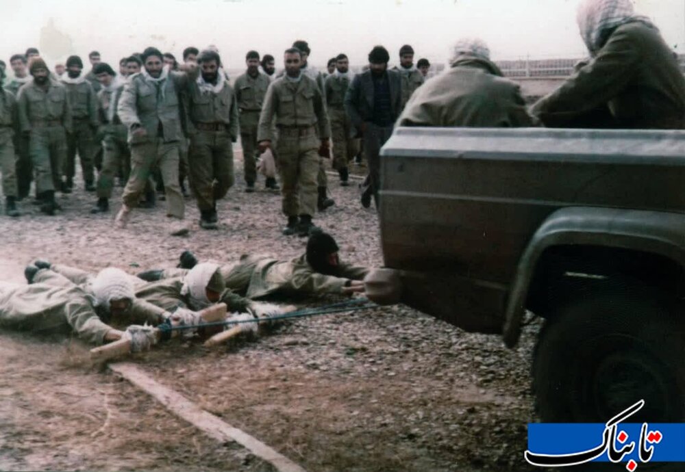 فرمانده‌ای که تنبیهش را جلوی رزمنده‌ها با جان و دل پذیرفت