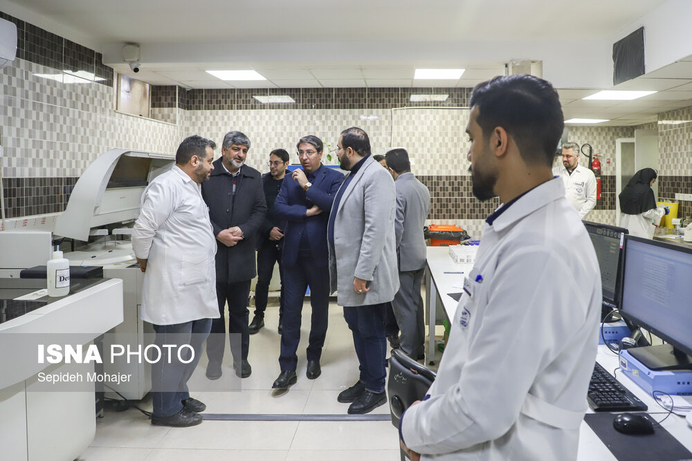 بازدید نماینده نیشابور از جهاد دانشگاهی خراسان رضوی