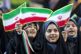 آیین نواختن گلبانگ انقلاب اسلامی با حضور وزیر آموزش و پرورش