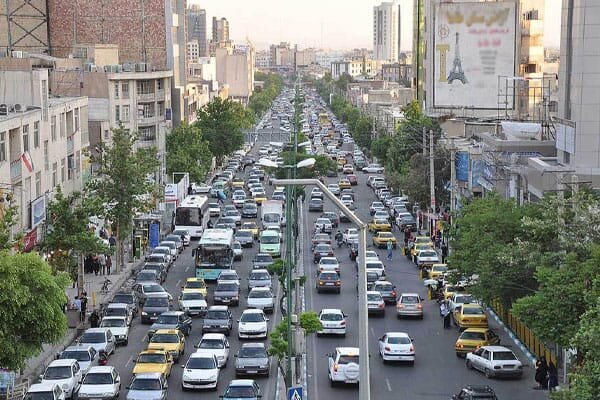 نارضایتی شهروندان کرجی از ترافیک همیشگی گلشهر