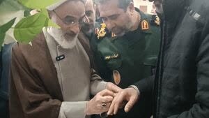 نماینده ولی‌ فقیه در سپاه: موفقیت‌های نظام مرهون ایثار شهدا و خانواده‌های آنان است