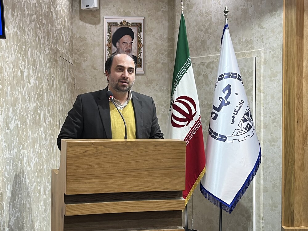 وظیفه اصلی جهاددانشگاهی، تربیت صحیح فکری و عقیدتی دانشجویان است