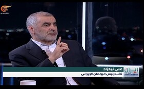 نیکزاد: دستمان روی ماشه است ولی آماده مذاکره هم هستیم