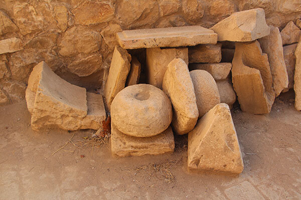 وضعیت آرامگاه شیخ یوسف سروستانی + عکس