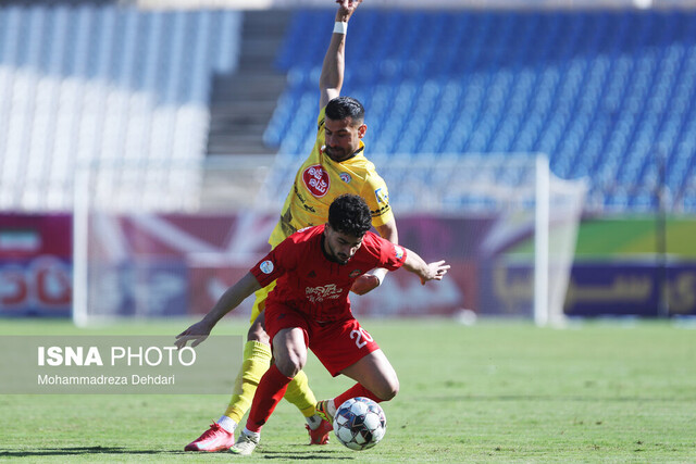 اعلام زمان دیدار معوقه تراکتور - فولاد