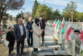 تجدید میثاق جهادگران جهاددانشگاهی واحد اصفهان با شهدا