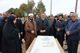 دیدار معاون رئیس‌جمهور  با خانواده شهید عیدمحمد هادی در شهرستان خوسف 