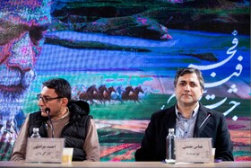 عباس نعمتی، نویسنده و احمد مرادپور، کارگردان در نشست خبری فیلم«کارواش»، در چهل‌ و چهارمین جشنواره فیلم فجر - روز دهم