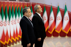 مسعود پزشکیان، رئیس جمهور و سیدعباس عراقچی، وزیر امور خارجه در مراسم «سلام سفرا»