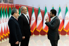 مسعود پزشکیان، رئیس جمهور و سیدعباس عراقچی، وزیر امور خارجه در مراسم «سلام سفرا»
