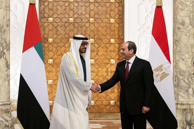 تاکید السیسی و بن‌زاید بر پرهیز از تنش در منطقه