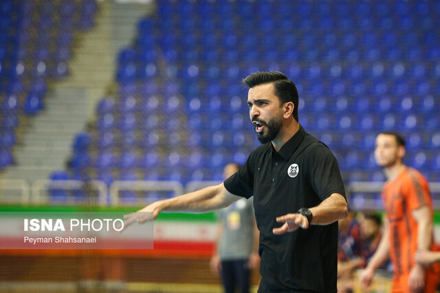 سرمربی تیم هندبال مس کرمان: پس از دیدار با سپاهان، مسائل را شفاف‌سازی می‌کنم