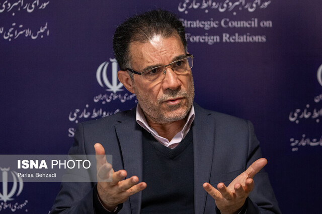 دهقانی فیروزآبادی: تنگه هرمز ابزار راهبردی جدید ایران است