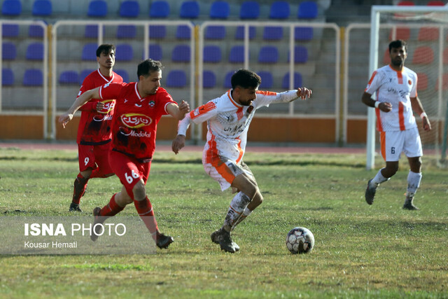 بعثت کرمانشاه به مصاف صنعت نفت آبادان می‌رود