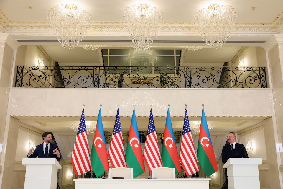 ونس و علی‌اف منشور همکاری راهبردی را امضا کردند