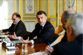 ماکرون: اتحادیه اروپا باید با دونالد ترامپ سخت‌گیرتر باشد