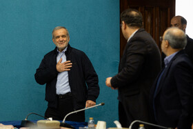 مسعود پزشکیان، رئیس جمهور در آیین بهره برداری از پروژه های وزارت صمت