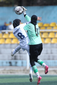 هفته هجدهم لیگ برتر فوتبال بانوان؛ فرا ایساتیس کران - گل گهر