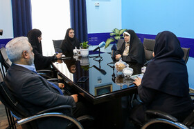 حضور زهرا شیخی، سرپرست معاونت پژوهش و فناوری جهاددانشگاهی در تحریریه ایسنا