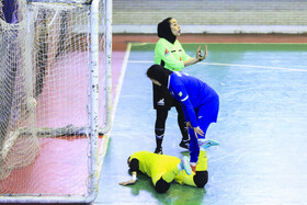 هفته شانزدهم لیگ برتر فوتسال زنان استقلال تهران - مس کرمان