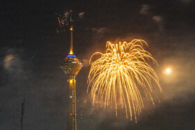 نور افشانی در شب سالگرد پیروزی انقلاب اسلامی