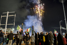 نور افشانی در شب سالگرد پیروزی انقلاب اسلامی - مشهد