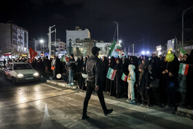 نور افشانی در شب سالگرد پیروزی انقلاب اسلامی - مشهد