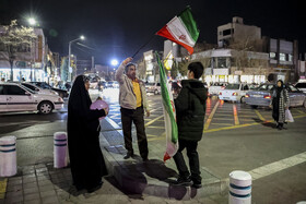 نور افشانی در شب سالگرد پیروزی انقلاب اسلامی - مشهد