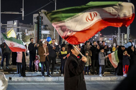 نور افشانی در شب سالگرد پیروزی انقلاب اسلامی - مشهد