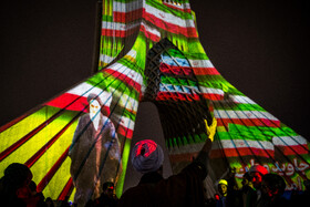 نور افشانی در شب سالگرد پیروزی انقلاب اسلامی