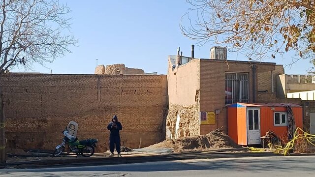 ساخت و ساز در حریم بنای 300 ساله سمنان