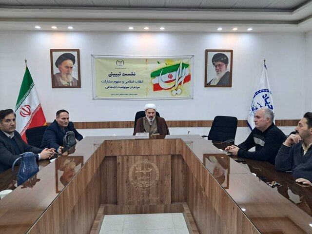 مشارکت مردمی از صدر اسلام تاکنون عامل اصلی پیروزی‌ها بوده است