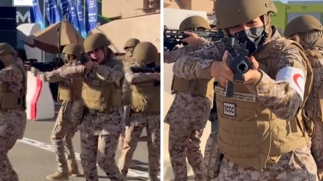 فیلمی از زنان سعودی در حال انجام یک درگیری مسلحانه شبیه‌سازی شده