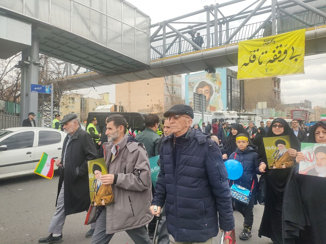 حضور شخصیتهای مختلف در راهپیمایی ۲۲ بهمن در تهران