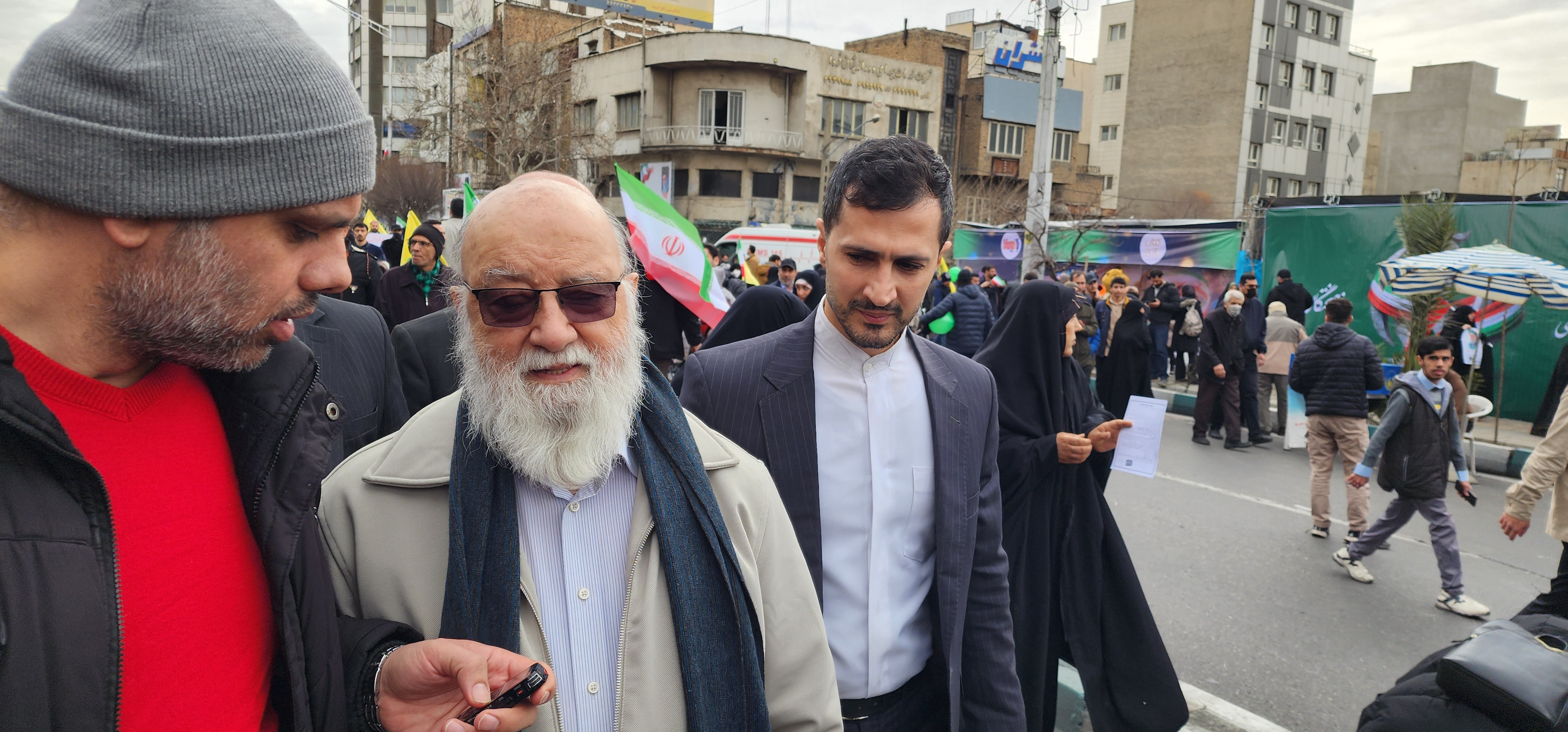 حضور شخصیتهای مختلف در راهپیمایی ۲۲ بهمن در تهران