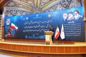سخنرانی ملانوری شمس استاندار همدان در گرد همایی معاون حقوقی رئیس جمهور با مدیران همدان 