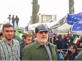 حضور  سرلشکر پاکپور در راهپیمایی ۲۲ بهمن